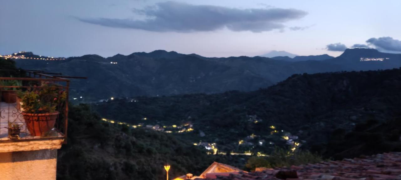 La Casina Di Venere Ξενοδοχείο Savoca Εξωτερικό φωτογραφία